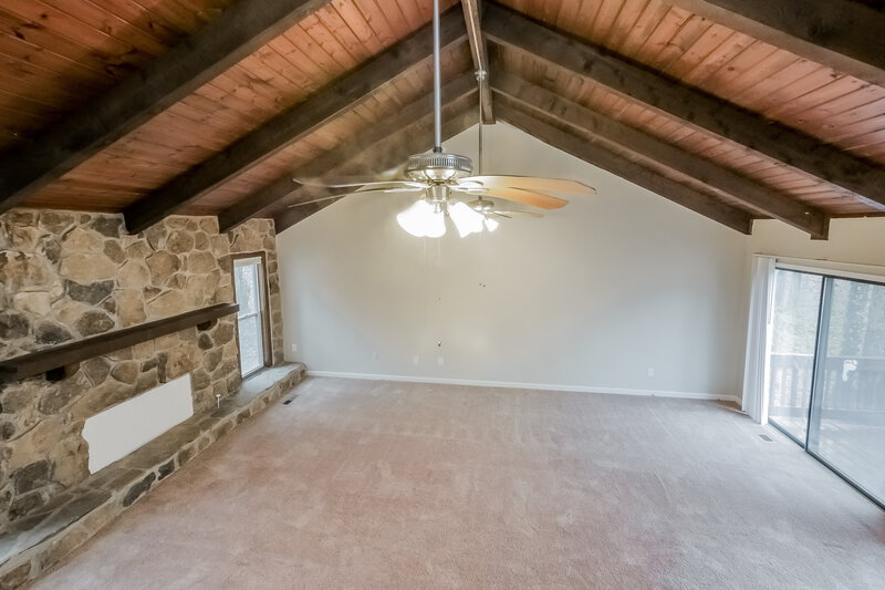 2,360/Mo, 220 N Fayette Court Fayetteville, GA 30214 Living Room View 7