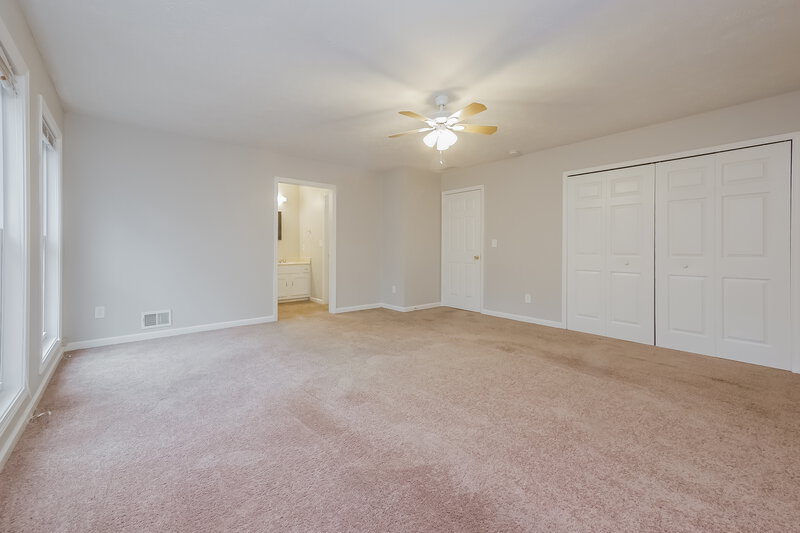 2,360/Mo, 220 N Fayette Court Fayetteville, GA 30214 Master Bedroom View 2