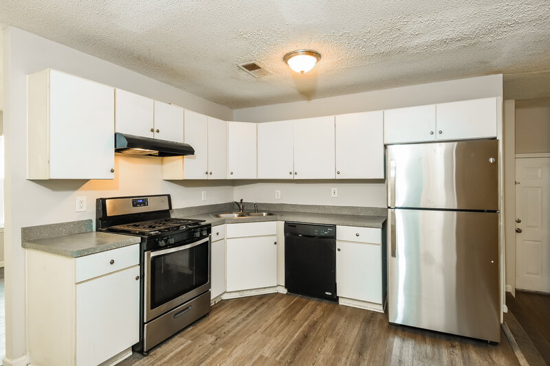 2,690/Mo, 4259 Waldrop Hills Terrace Decatur, GA 30034 Kitchen View