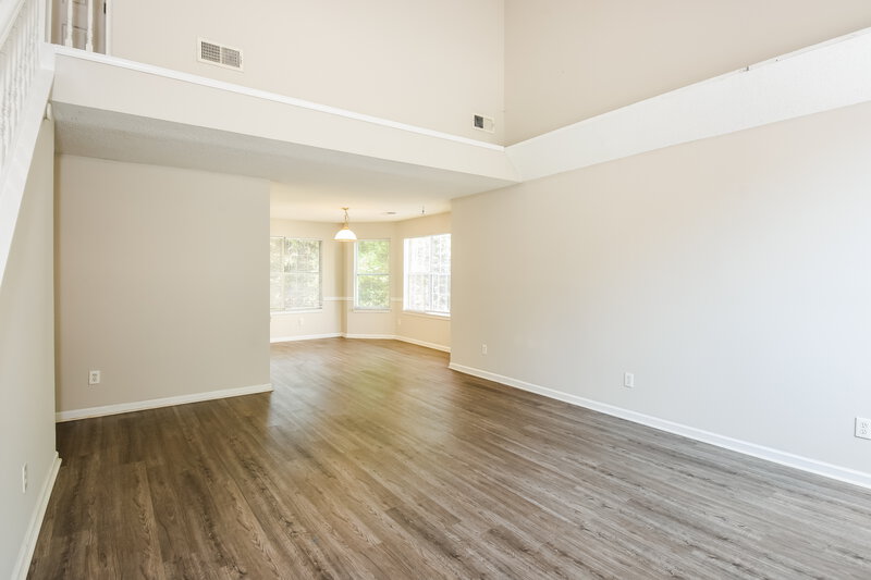2,690/Mo, 4259 Waldrop Hills Terrace Decatur, GA 30034 Family Room View