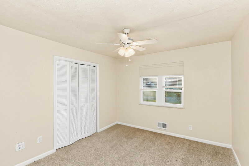 1,785/Mo, 2658 Riggs Drive East Point, GA 30344 Bedroom View