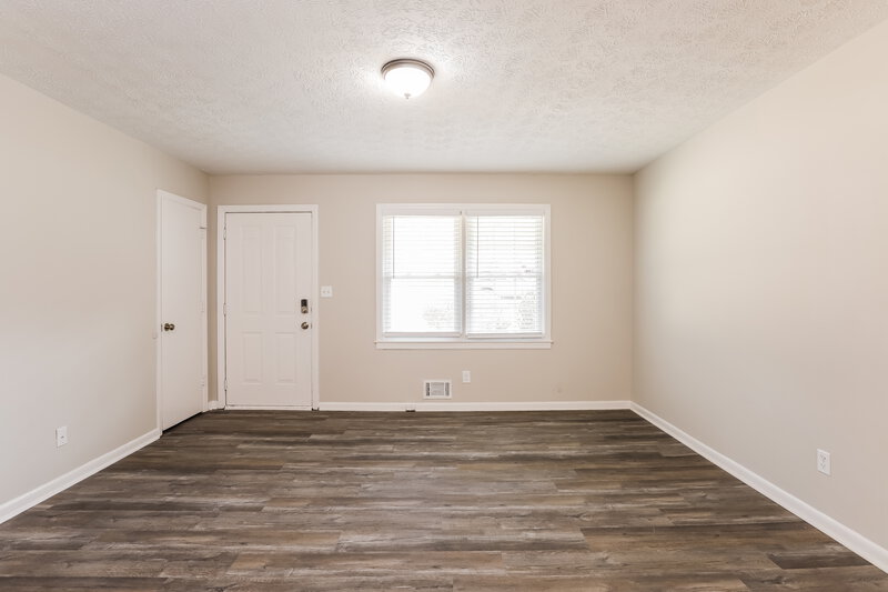 1,580/Mo, 6410 Jane Drive Mableton, GA 30126 Living Room View