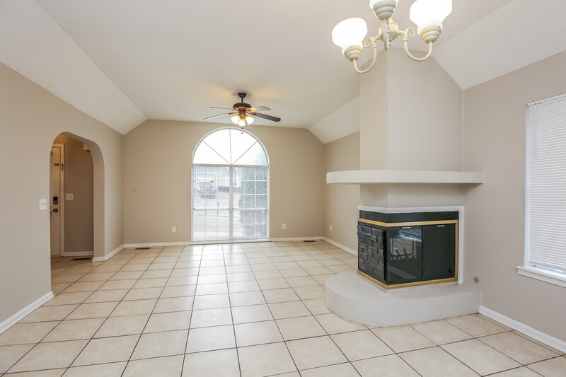 1,915/Mo, 2775 Waterford Park Drive Lawrenceville, GA 30044 Dining Room View 2