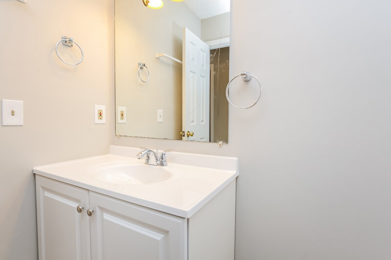 1,915/Mo, 2775 Waterford Park Drive Lawrenceville, GA 30044 Bathroom View