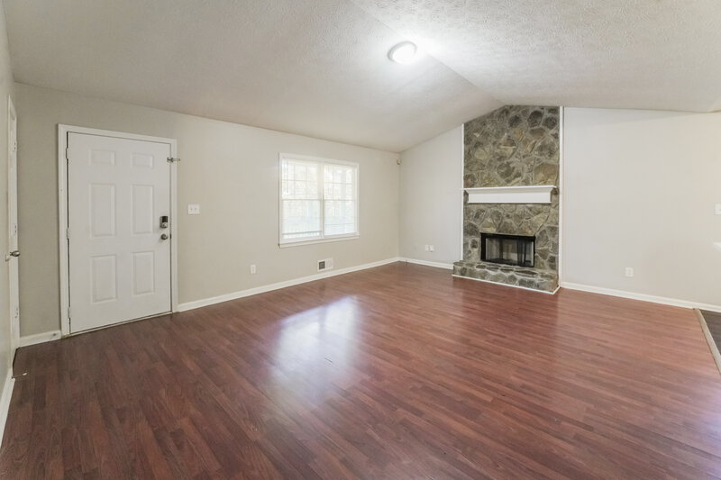 1,855/Mo, 286 Sweetwater Circle Powder Springs, GA 30127 Living Room View
