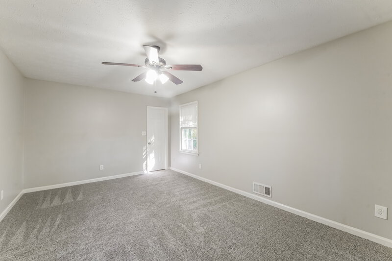 1,855/Mo, 286 Sweetwater Circle Powder Springs, GA 30127 Main Bedroom View