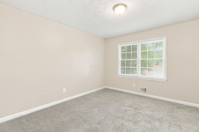 0/Mo, 286 Sweetwater Circle Powder Springs, GA 30127 Bedroom View 2