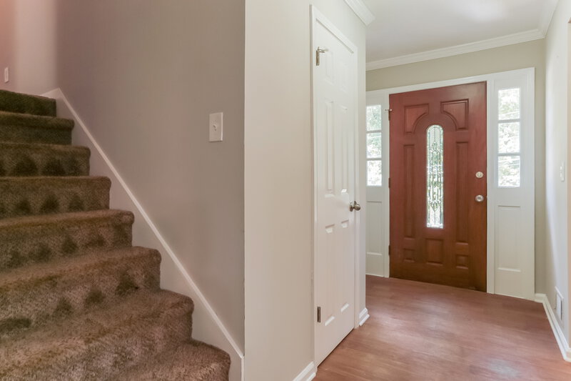 2,660/Mo, 3212 Goldenchain Drive Lithonia, GA 30038 Foyer View