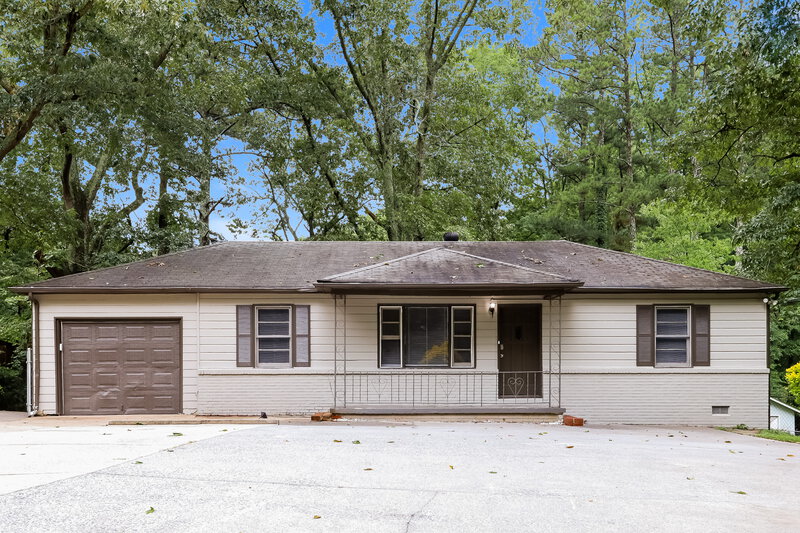 0/Mo, 6281 Denny Lane Mableton, GA 30126 External View