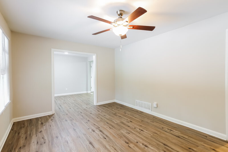 0/Mo, 6281 Denny Lane Mableton, GA 30126 Dining Room View