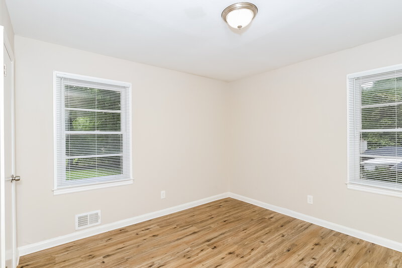 0/Mo, 6281 Denny Lane Mableton, GA 30126 Bedroom View 5