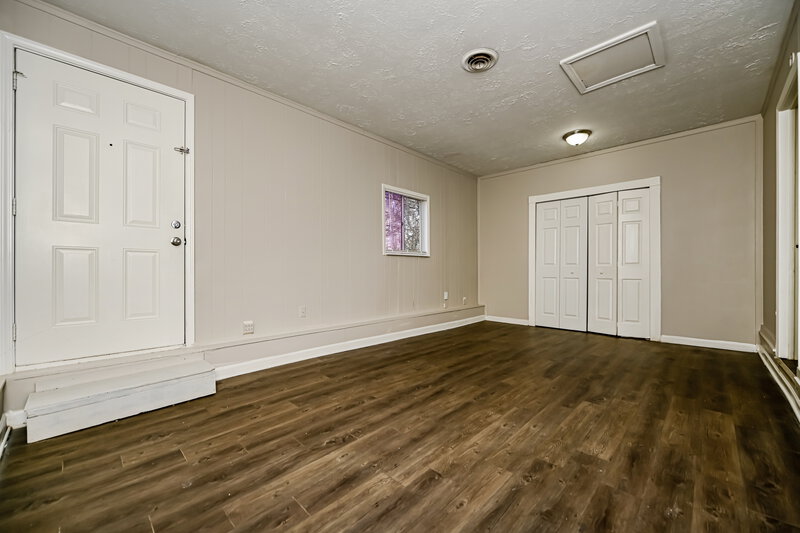 2,030/Mo, 48 Old Post Rd Jonesboro, GA 30238 Living Room View