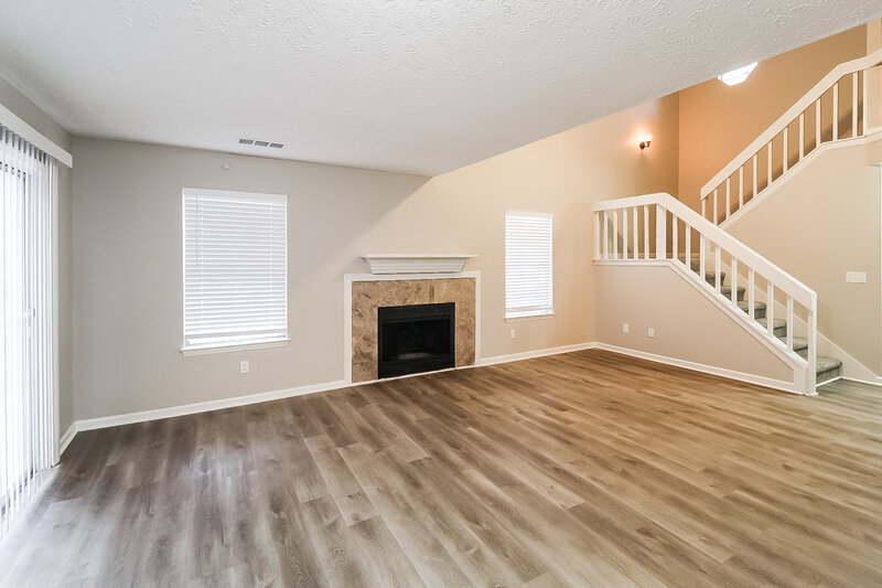 1,760/Mo, 1970 Corners Cir Lithonia, GA 30058 Living Room View