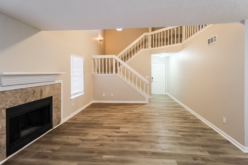 1,760/Mo, 1970 Corners Cir Lithonia, GA 30058 Living Room View 2