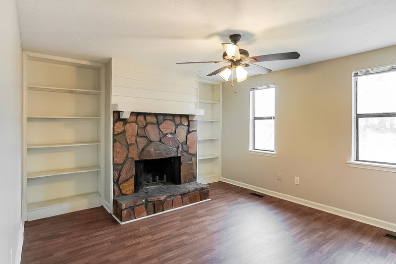1,640/Mo, 5840 Pair Court Douglasville, GA 30135 Living Room View 2