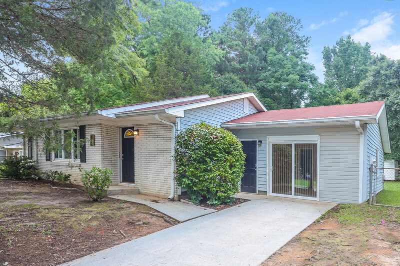 1,435/Mo, 1558 Flicker Road Jonesboro, GA 30238 Front View