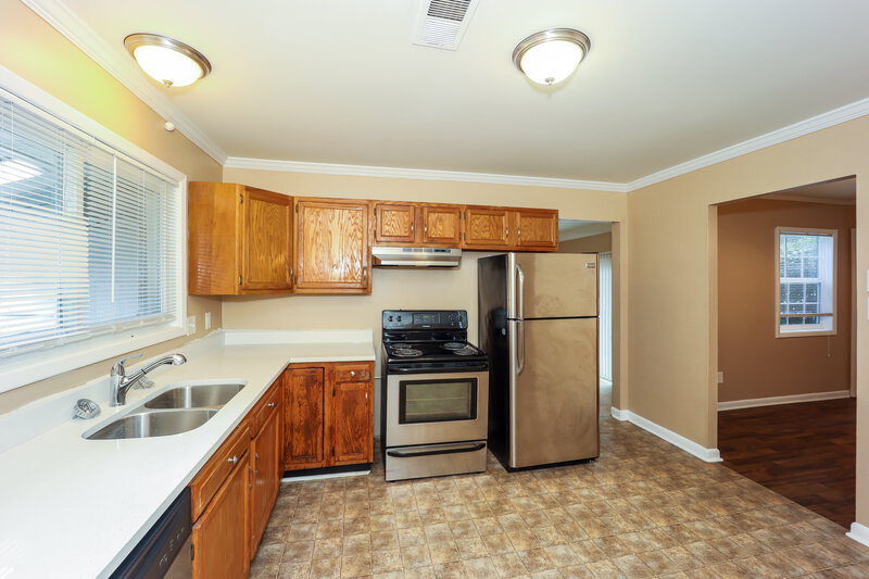 1,435/Mo, 1558 Flicker Road Jonesboro, GA 30238 Kitchen View 2