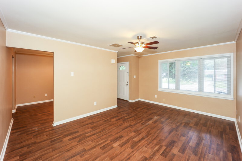 1,435/Mo, 1558 Flicker Road Jonesboro, GA 30238 Family Room View