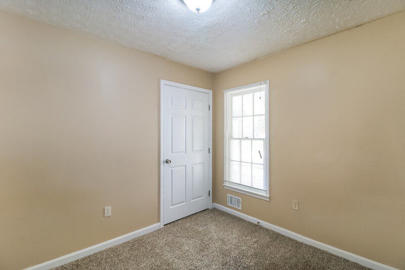 1,775/Mo, 837 Hemingway Road Stone Mountain, GA 30088 Bedroom View 2