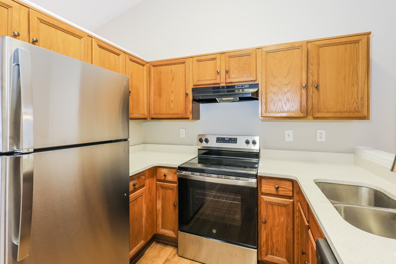 1,595/Mo, 4252 Catalpa Court Ellenwood, GA 30294 Kitchen View