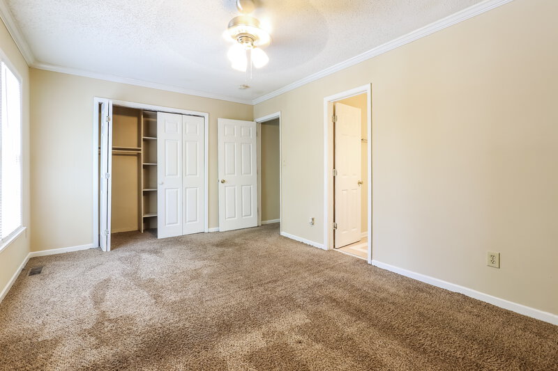 1,290/Mo, 700 Redland Dr Jonesboro, GA 30238 Main Bedroom View 2