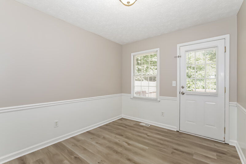 1,900/Mo, 1782 Red Rose Lane Loganville, GA 30052 Living Room View