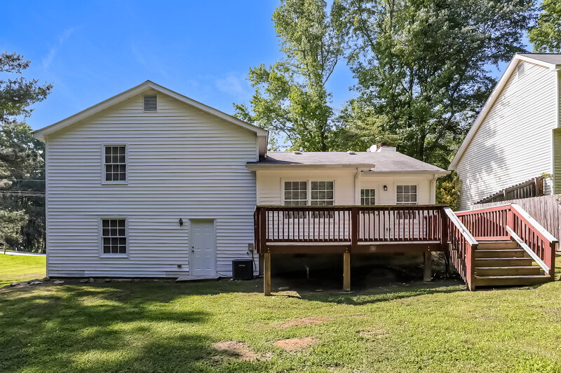 1,900/Mo, 1782 Red Rose Lane Loganville, GA 30052 Rear View 2