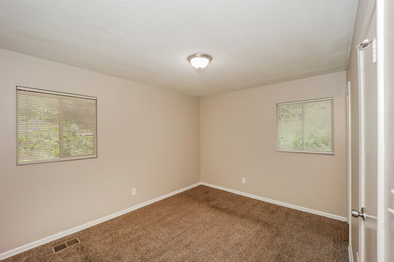 2,210/Mo, 8175 Eton Court Jonesboro, GA 30238 Main Bedroom View