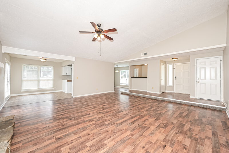 1,940/Mo, 2468 Mistletoe Lane Snellville, GA 30039 Living Room View 2