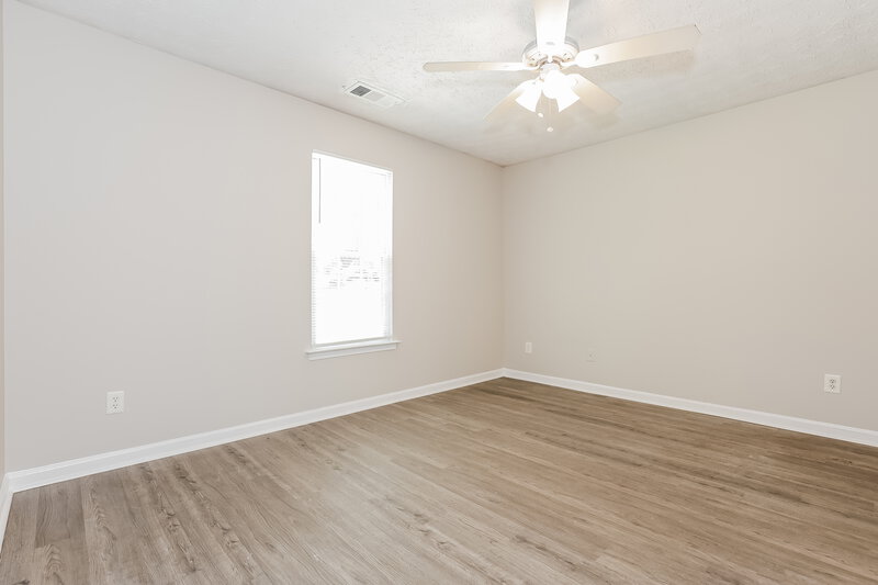 1,650/Mo, 6125 Pineneedle Drive Covington, GA 30014 Main Bedroom View