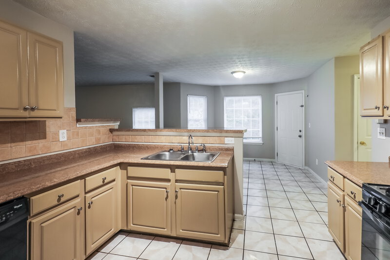 2,175/Mo, 7752 New Castle Way Jonesboro, GA 30236 Misc View 3