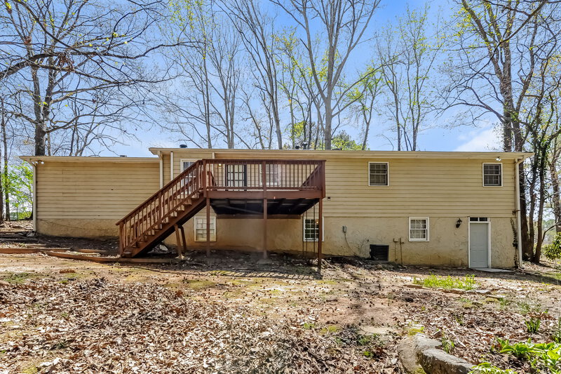 1,850/Mo, 2810 Broxton Mill Court Snellville, GA 30039 Rear View