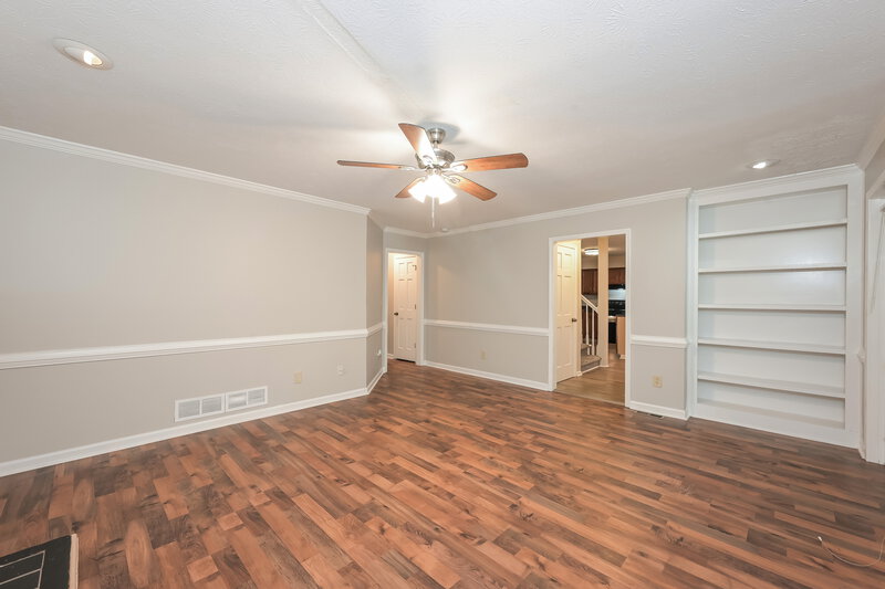 3,370/Mo, 2481 Meadowglen Trail Snellville, GA 30078 Living Room View