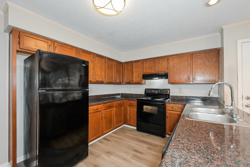 3,370/Mo, 2481 Meadowglen Trail Snellville, GA 30078 Kitchen View