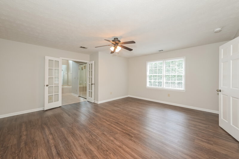 3,370/Mo, 2481 Meadowglen Trail Snellville, GA 30078 Family Room View 2