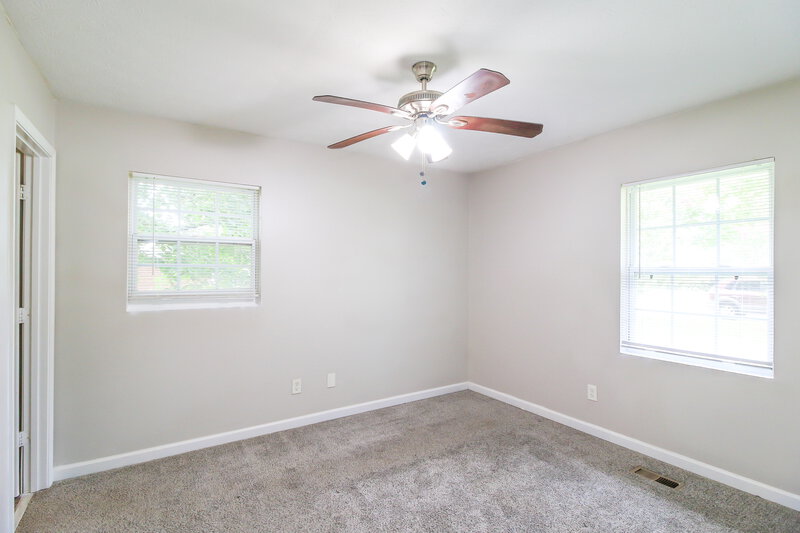 1,570/Mo, 8872 Channing Drive Jonesboro, GA 30238 Main Bedroom View