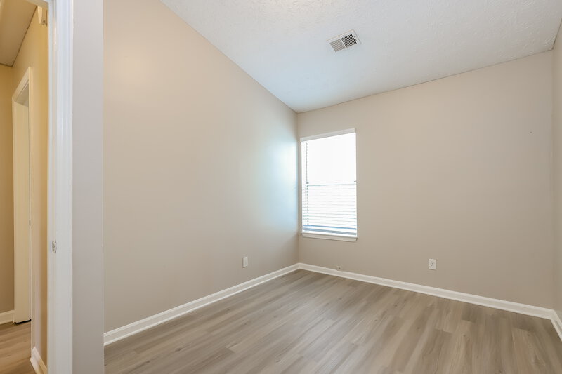 2,625/Mo, 213 Quail Run Roswell, GA 30076 Bedroom View