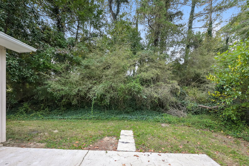 1,510/Mo, 902 Ray Drive Conyers, GA 30012 Backyard View