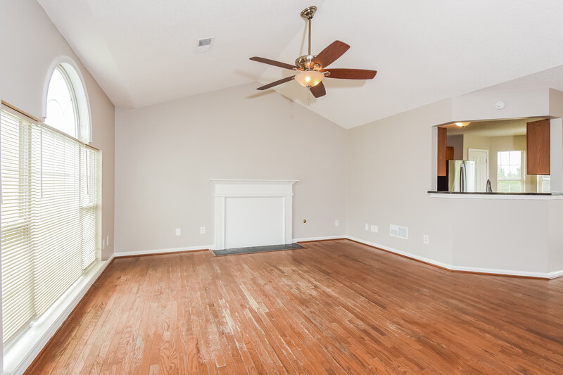 3,330/Mo, 4015 Carmel Court Kennesaw, GA 30144 Living Room View 2