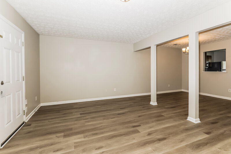 1,570/Mo, 1902 Grove Way Hampton, GA 30228 Living Room View 2