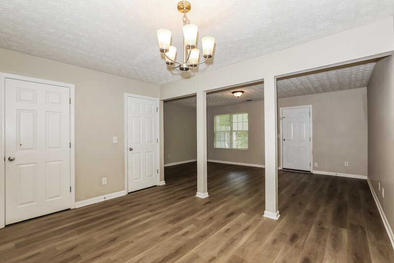 1,570/Mo, 1902 Grove Way Hampton, GA 30228 Dining Room View