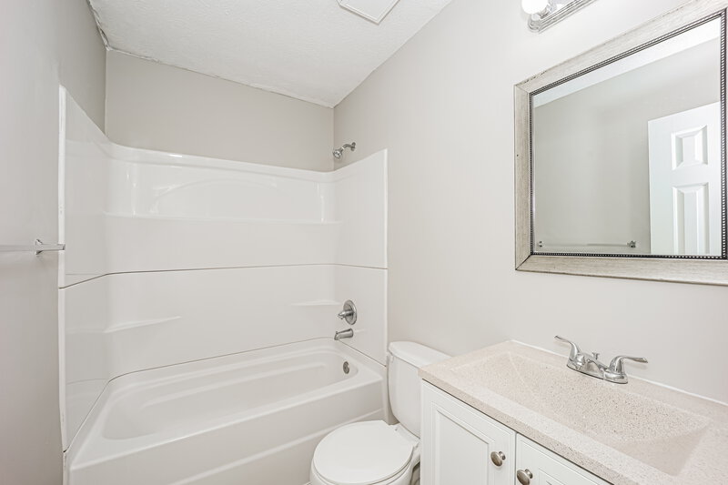 2,285/Mo, 150 Oak Street Fayetteville, GA 30215 Bathroom View