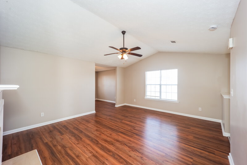 1,855/Mo, 839 Rock Shoals Ct College Park, GA 30349 Living Room View 2