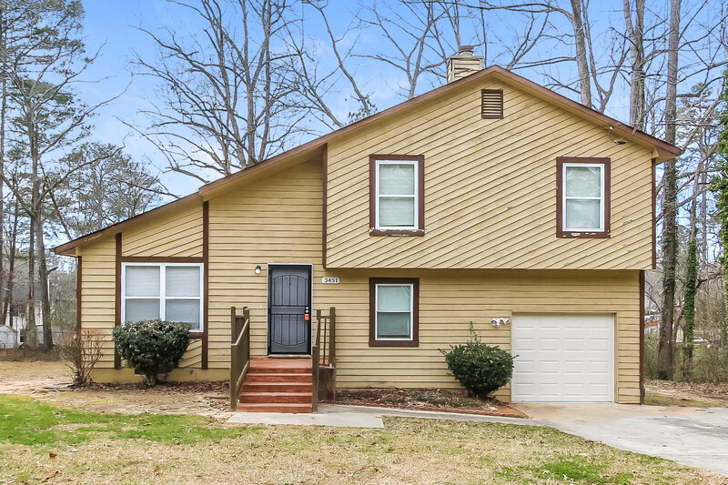 0/Mo, 3451 DEER Trace Lithonia, GA 30038 External View