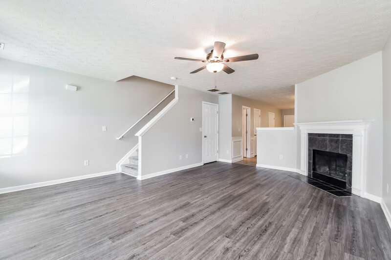 1,455/Mo, 2846 VINING RIDGE TER Decatur, GA 30034 Living Room View