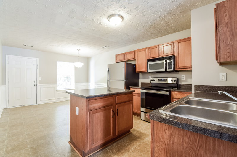 1,455/Mo, 2846 VINING RIDGE TER Decatur, GA 30034 Kitchen View 3