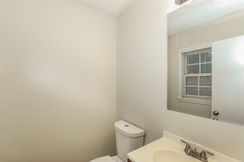 1,680/Mo, 2580 Foxlair Trail Atlanta, GA 30349 Main Bathroom View