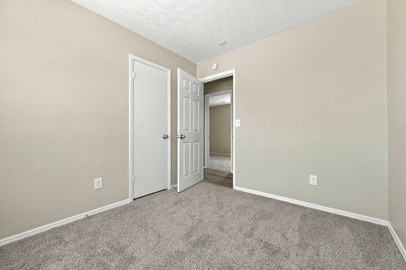 1,540/Mo, 4839 Mainstreet Valley Trace Stone Mountain, GA 30088 Bedroom View