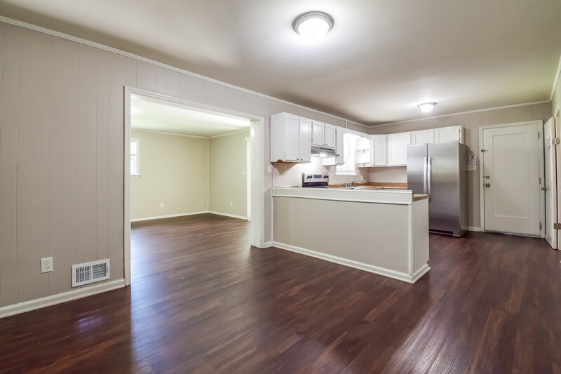 1,560/Mo, 4009 Castle Street Douglasville, GA 30134 Misc View 4