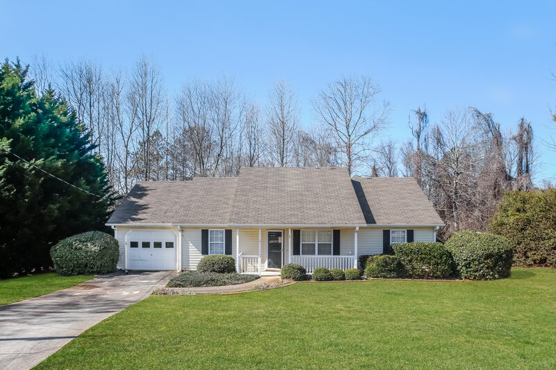 2,220/Mo, 24 Cool Water Court Dallas, GA 30157 External View